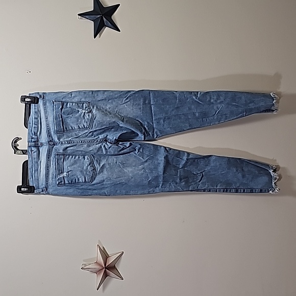 Brazilian Marfinno Ripped Skinny Jeans Purchased in Brazil size 40 size 6 - Picture 3 of 4